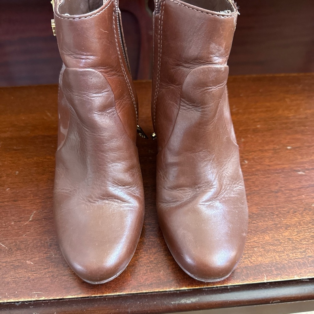 Tory Burch Ankle Boots Brown Size 5.5